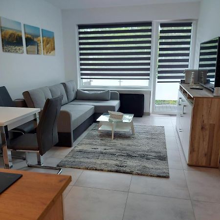 Nowy Apartament Z Balkonem Apartment Swinoujscie Luaran gambar