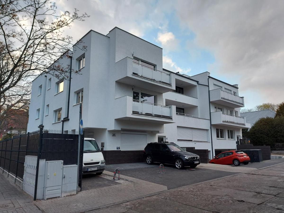 Nowy Apartament Z Balkonem Apartment Swinoujscie Luaran gambar