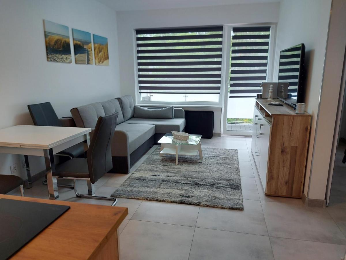 Nowy Apartament Z Balkonem Apartment Swinoujscie Luaran gambar